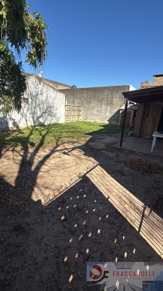 Casa con dos dormitorios en esquina
