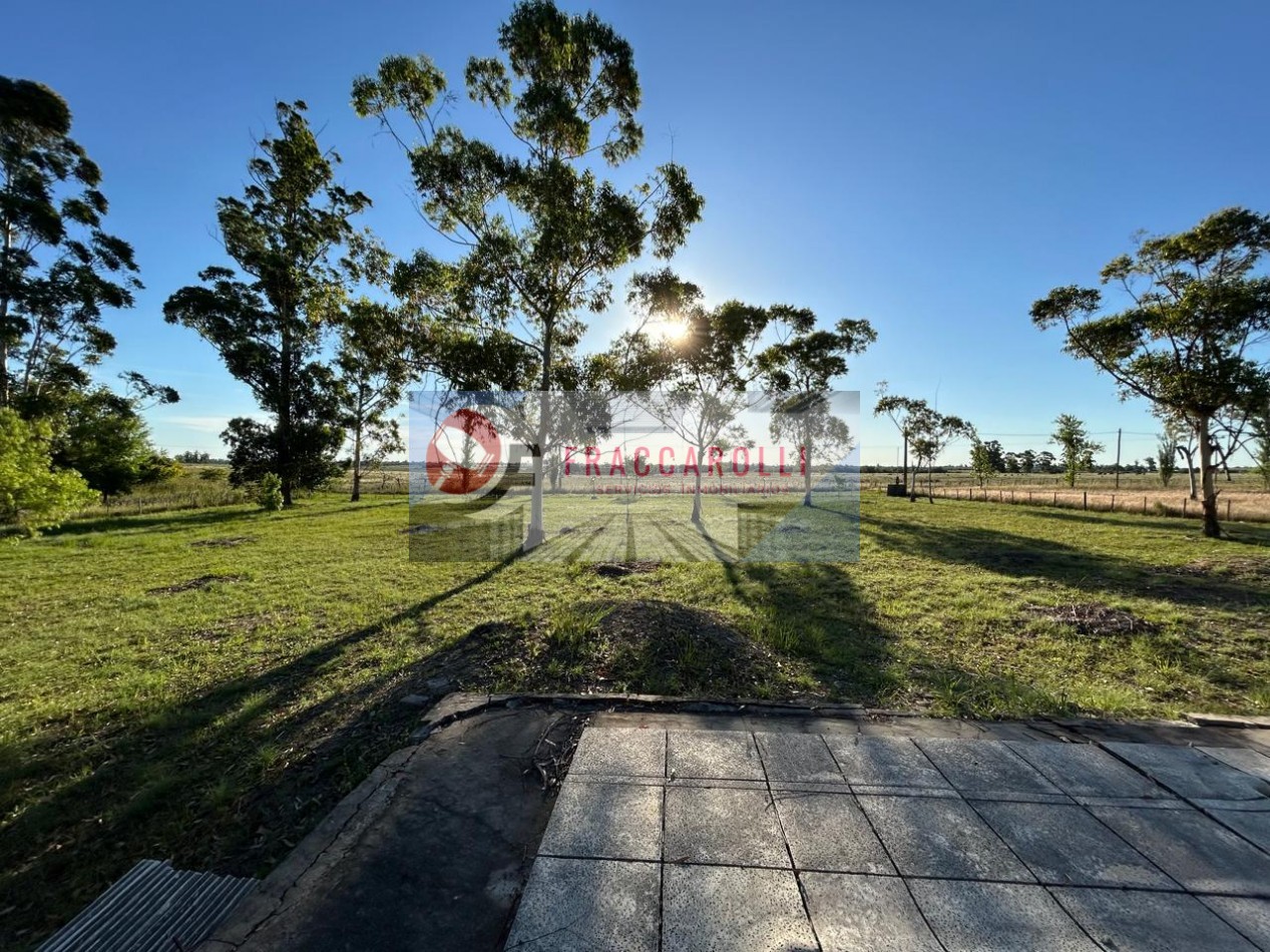 Lote con casa y pileta. Barrio San Juan I