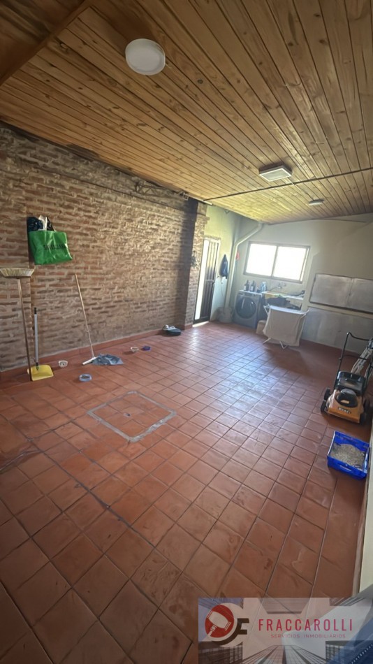 Casa con dos dormitorios en esquina