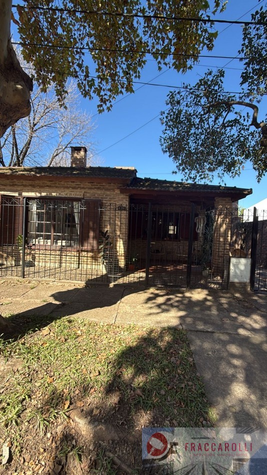 Casa con dos dormitorios en esquina