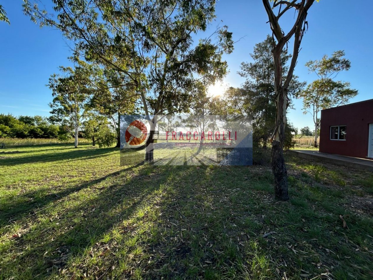 Lote con casa y pileta. Barrio San Juan I