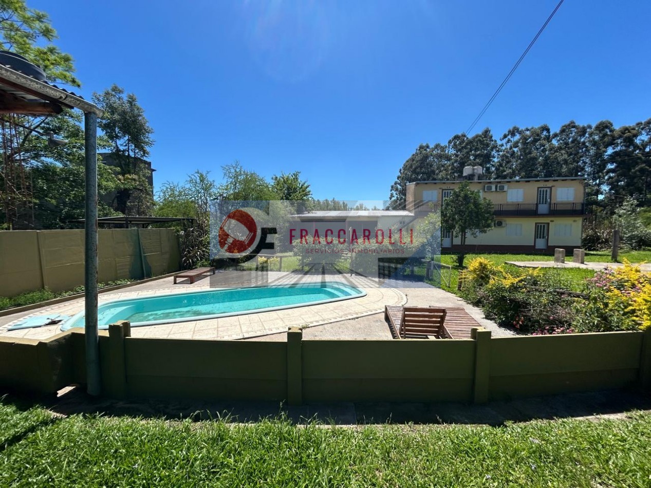 COMPLEJO DE DEPARTAMENTOS CON PILETA